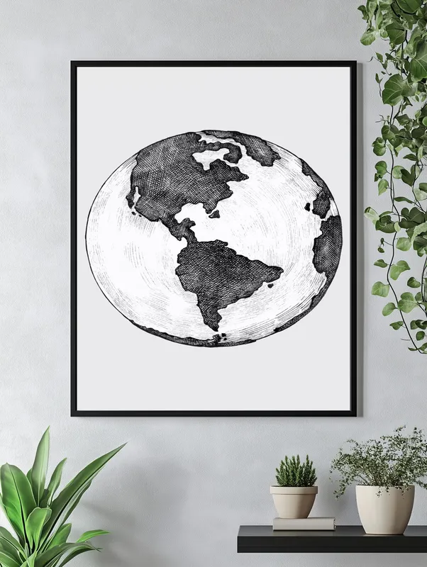Постер «Рисованная иллюстрация глобуса» над диваном в гостиной