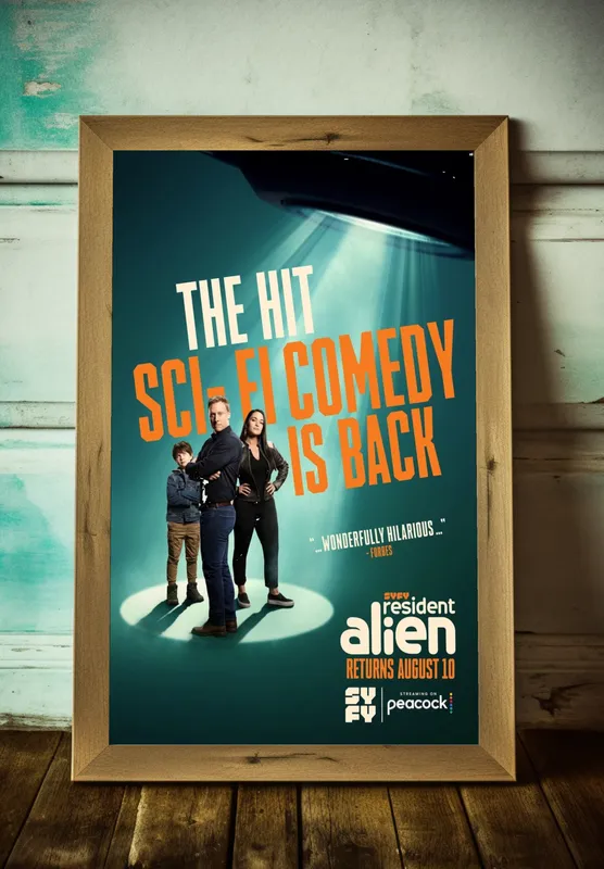 Постер «Постер Засланец из космоса — Хитовая научная фантастика» на стене в офисе