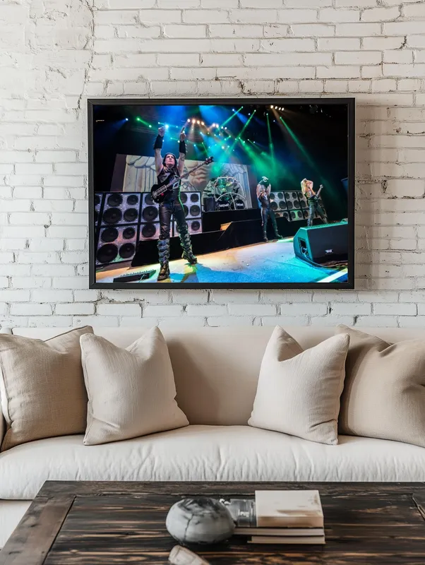 Постер «Постер Manowar — Концерт (группа на сцене)» на стене в офисе