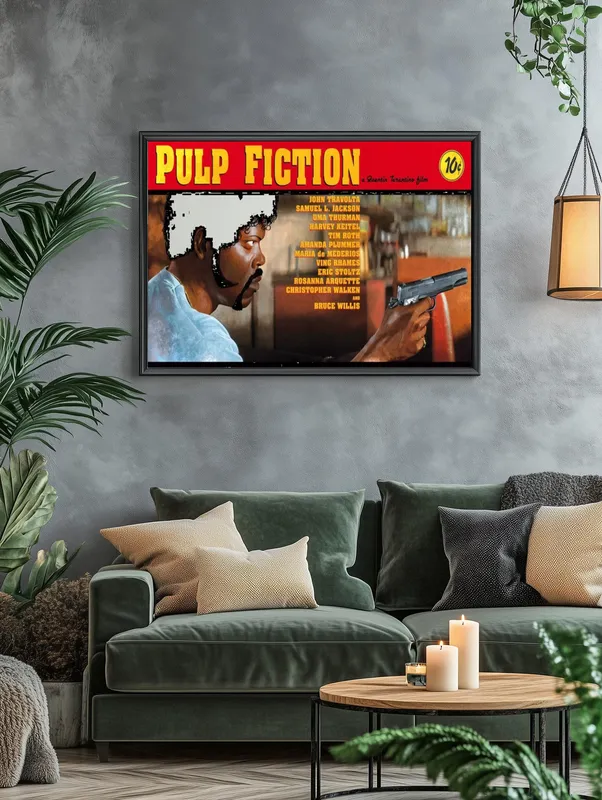 Постер «Постер Джулс Уинфилд в закусочной — Криминальное чтиво» на стене в офисе