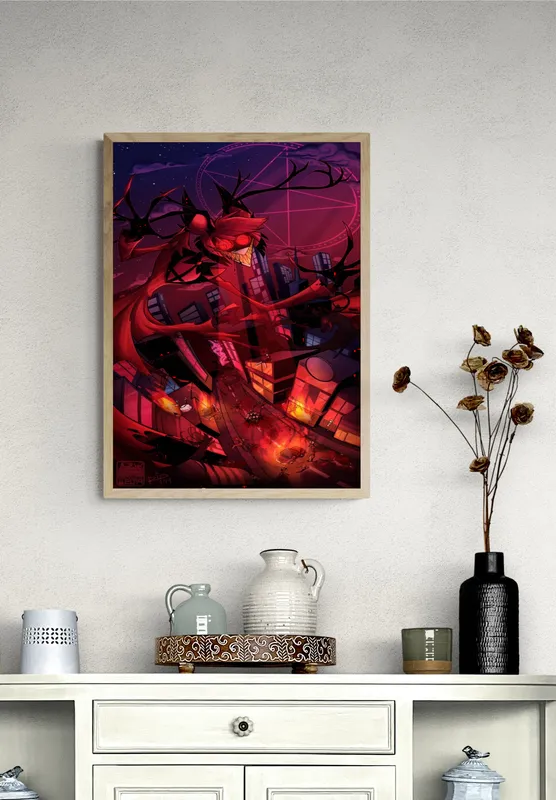 Постер «Постер Аластор Радио-демон — повелитель Ада» над диваном в гостиной