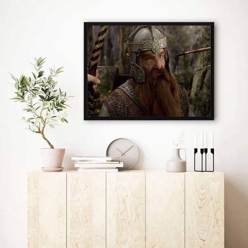 Постер «Постер Властелин колец — Гимли сын Глоина» на стене в офисе