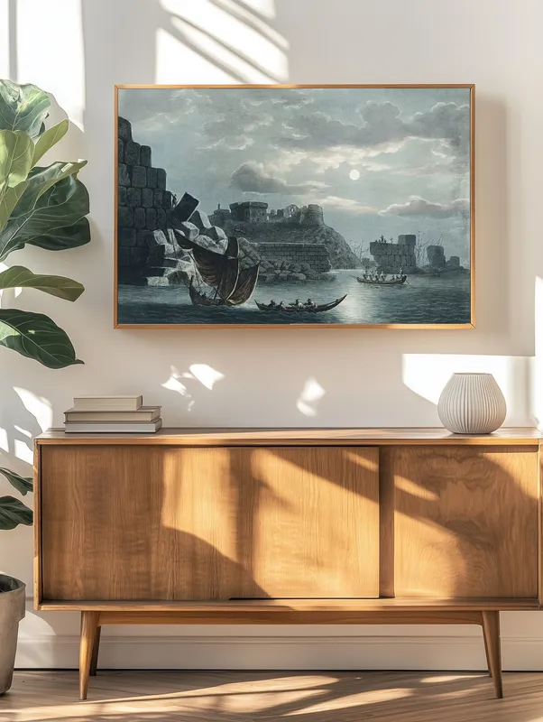 Постер «Остров Тортоса» над диваном в гостиной