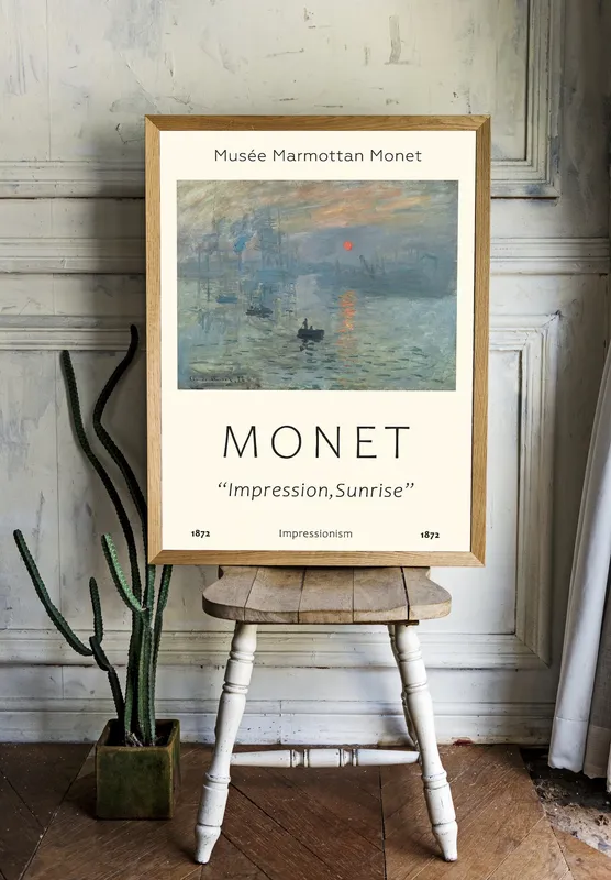 Постер «Клод Моне - Впечатление. Восходящее солнце» над диваном в гостиной