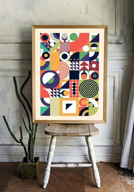 Постер «Баухаус - Фигуры современного декора» над диваном в гостиной