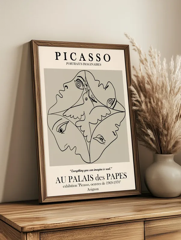 Постер «Пабло Пикассо - Линии» на стене в офисе