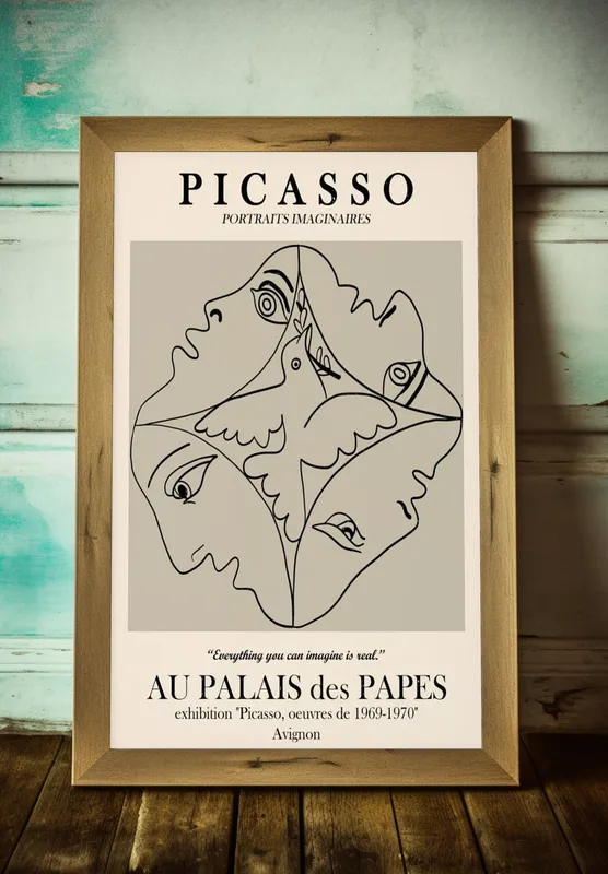 Постер «Пабло Пикассо - Линии» над диваном в гостиной