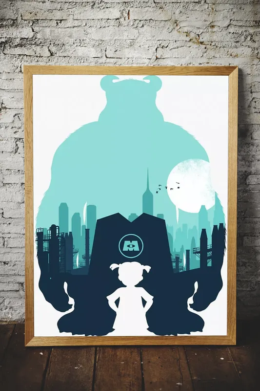 Постер «Корпорация монстров» на стене в офисе