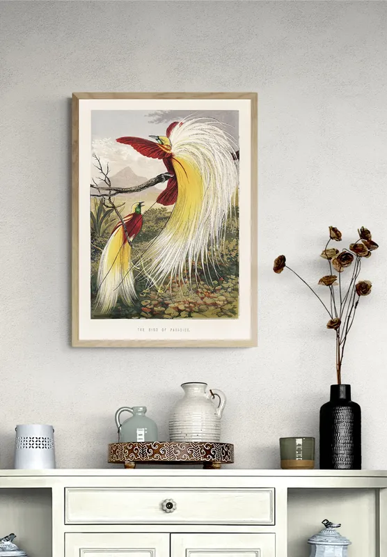 Постер «Две райские птицы» на стене в офисе