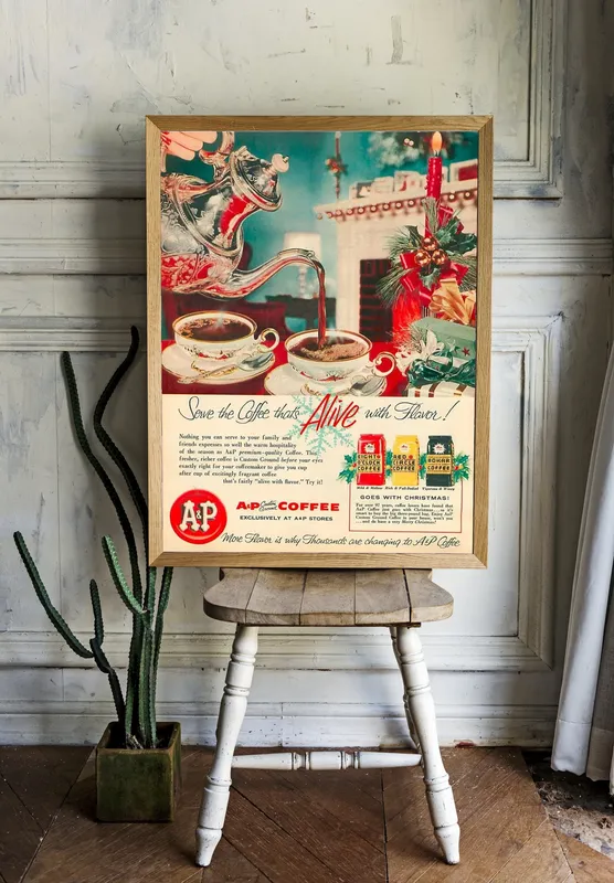 Постер «Рекламный плакат - Ароматный кофе A and P Coffee» над диваном в гостиной