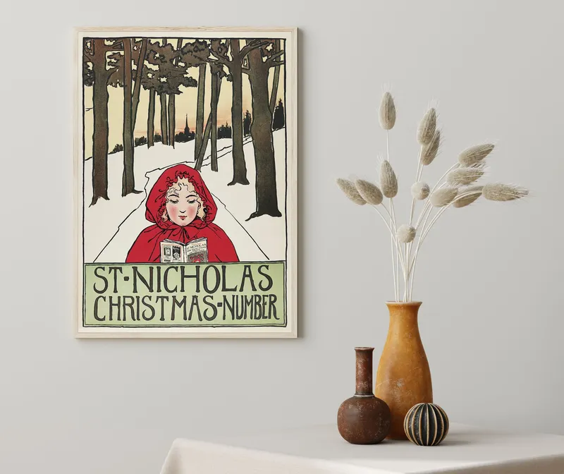 Постер «Зима - Рождественский лес» на стене в офисе