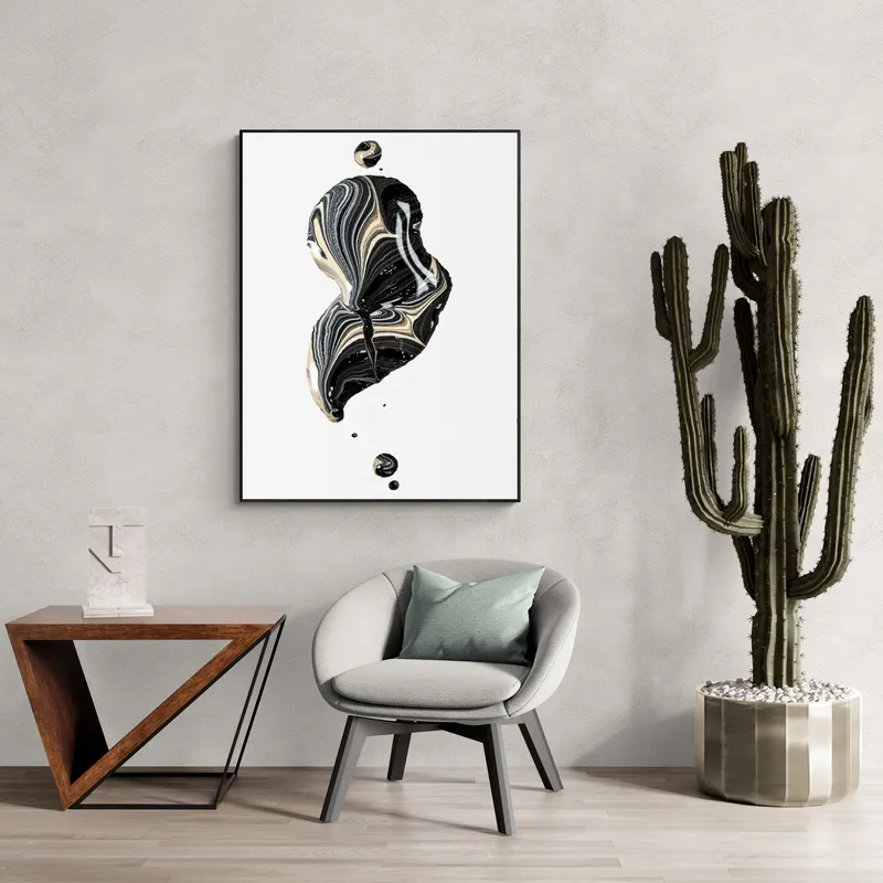 Постер «Элегантные капли» над диваном в гостиной