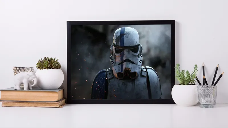 Постер «Стормтрупер» на стене в офисе