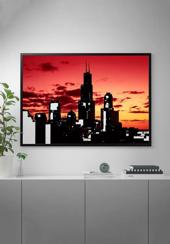 Постер «Чикаго» над диваном в гостиной