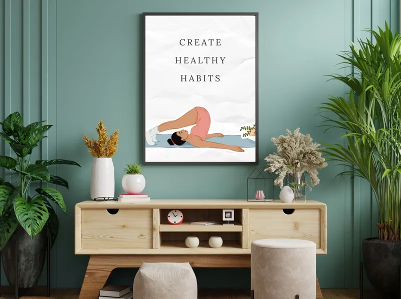 Постер «Элементы гимнастики» над диваном в гостиной