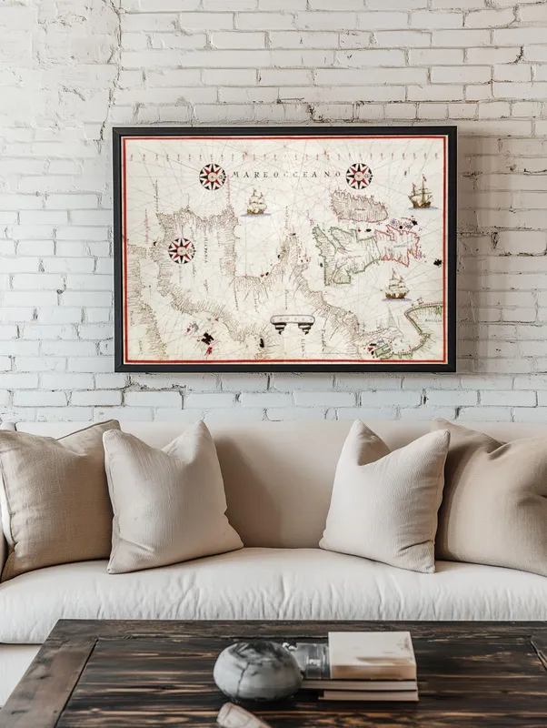 Постер «Постер «Карта Западного Средиземноморья»» над диваном в гостиной