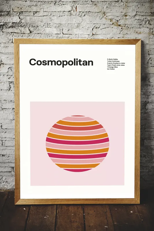 Постер «Коктейли - Космополитен» над диваном в гостиной