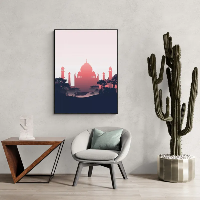 Постер «Башня-мечеть» над диваном в гостиной