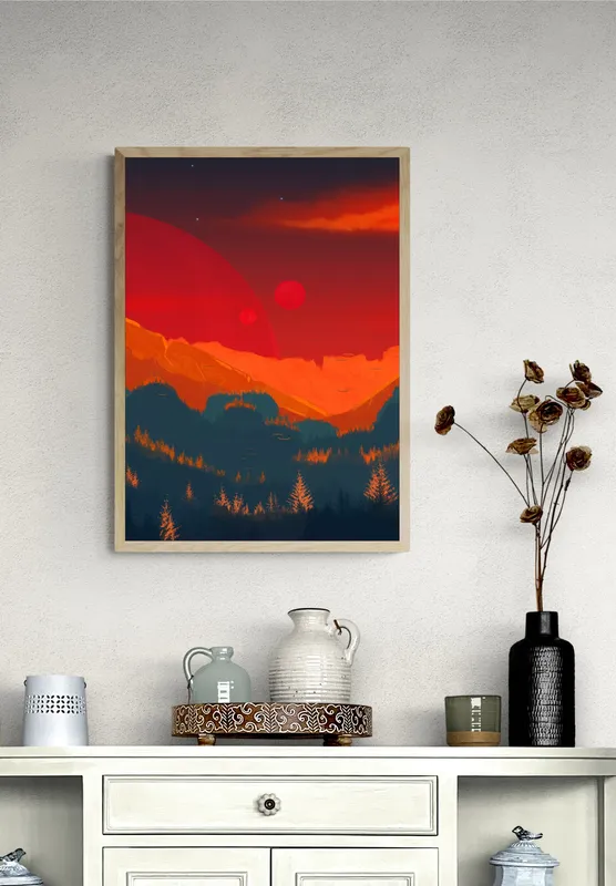 Постер «Сумерки над лесом» над диваном в гостиной