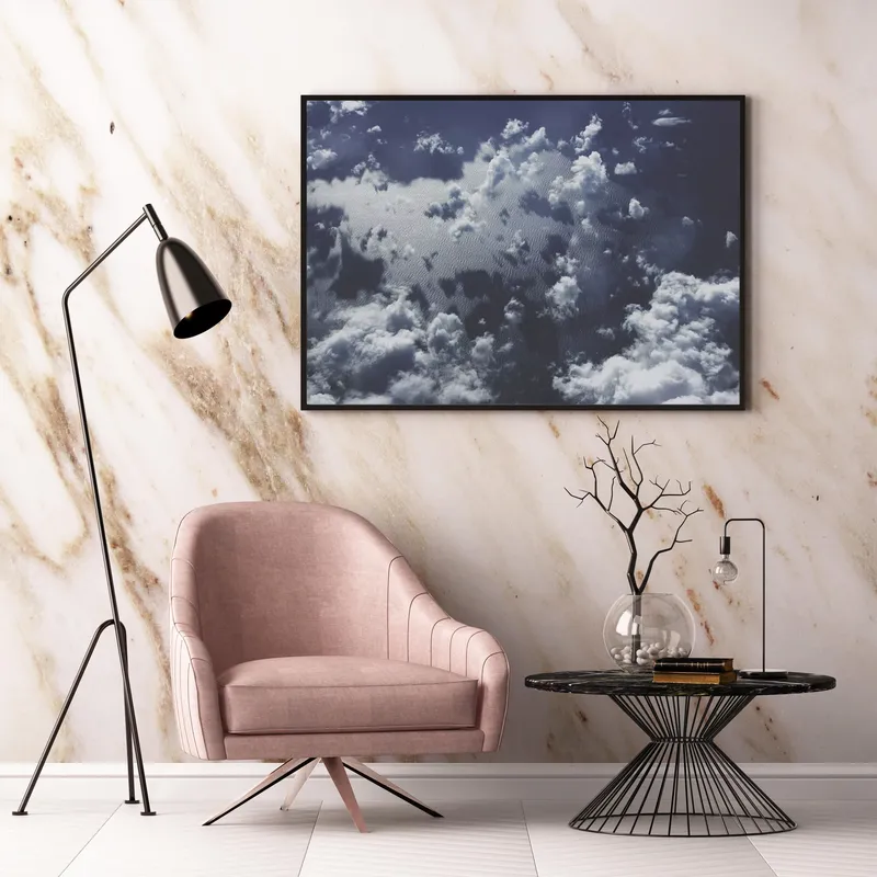 Постер «Море облаков» на стене в офисе