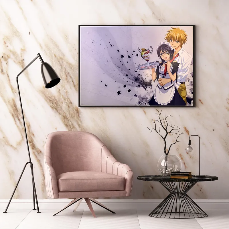 Постер «Президент горничная. Такуми и Мисаки» над диваном в гостиной