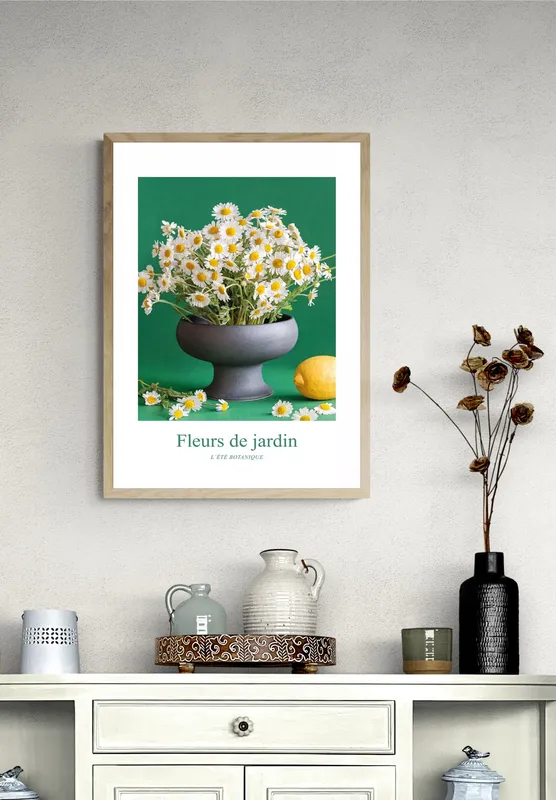 Постер «Садовые Цветы - Ромашки» на стене в офисе