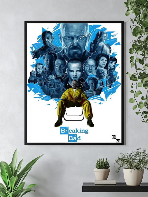 Постер «Во все тяжкие. Раскол» на стене в офисе