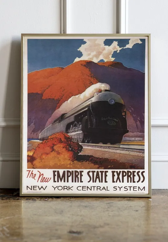 Постер «Поезда - Экспресс The new empire state express» на стене в офисе