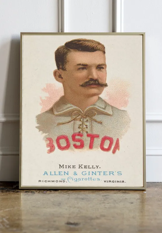 Постер «Майк Келли» на стене в офисе