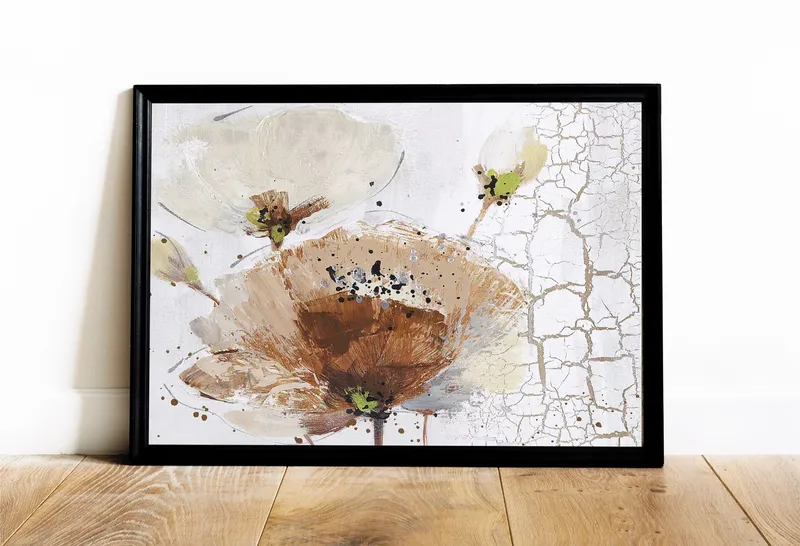 Постер «Королевский мак» на стене в офисе