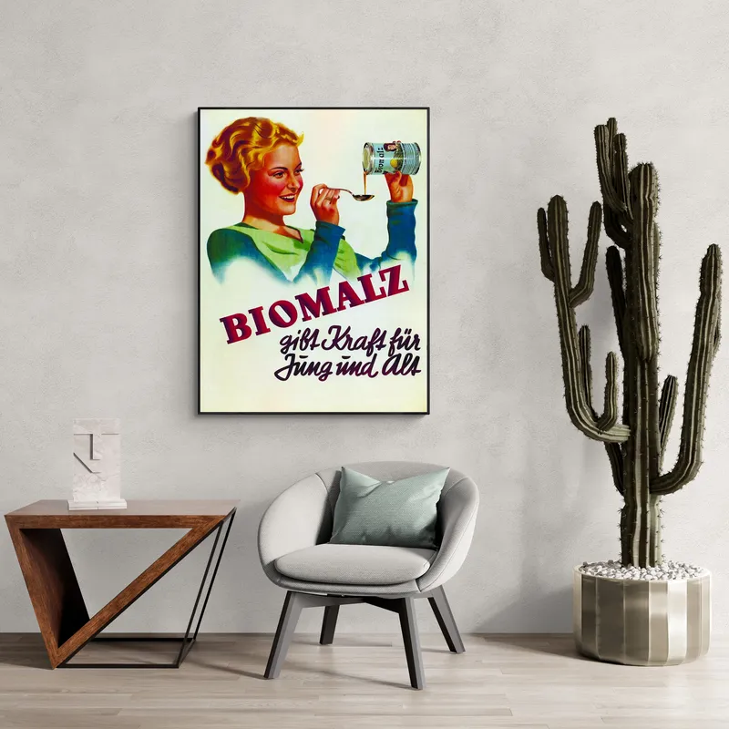 Постер «Пищевые добавки» на стене в офисе