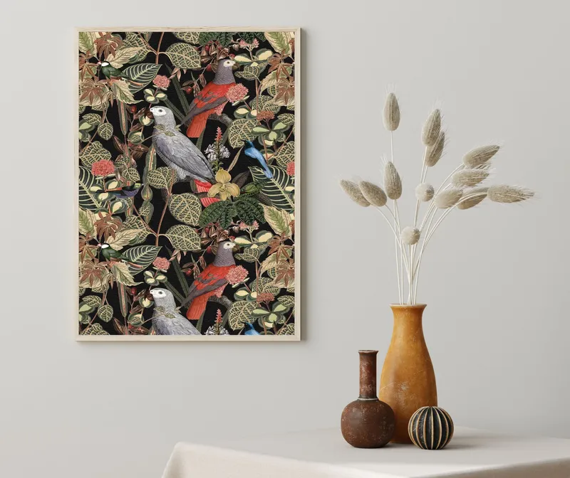 Постер «Джунгли - Птицы тропического леса» на стене в офисе