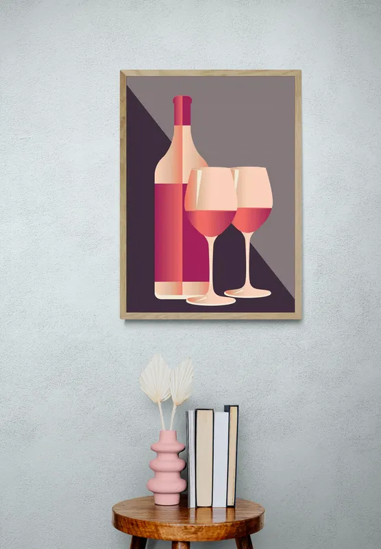 Постер «Вино на Двоих» над диваном в гостиной