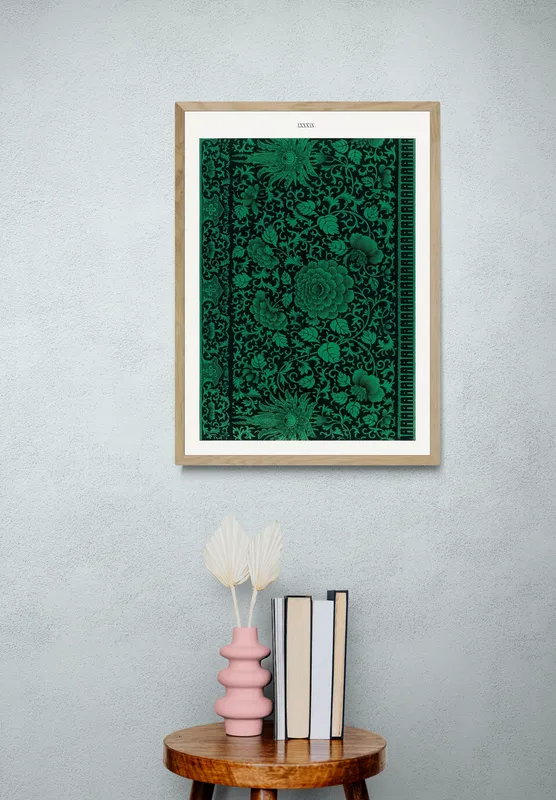 Постер «Китайский Орнамент - Глубокий Зеленый» над диваном в гостиной