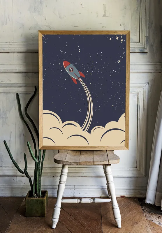 Постер «Ракета» на стене в офисе