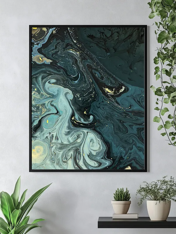 Постер «Абстрактные краски» над диваном в гостиной