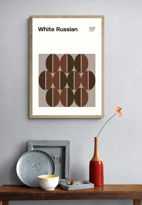 Постер «Коктейли - Белый Русский» на стене в офисе