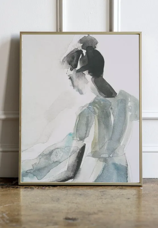 Постер «Юная леди» на стене в офисе