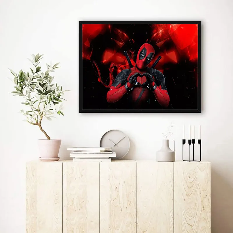 Постер «Милый Дэдпул» на стене в офисе