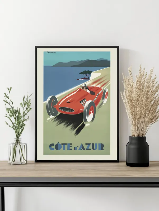 Постер «Cote dAzur» на стене в офисе