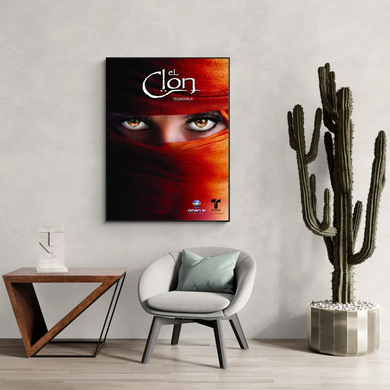 Постер «Клон. Глаза героини» над диваном в гостиной