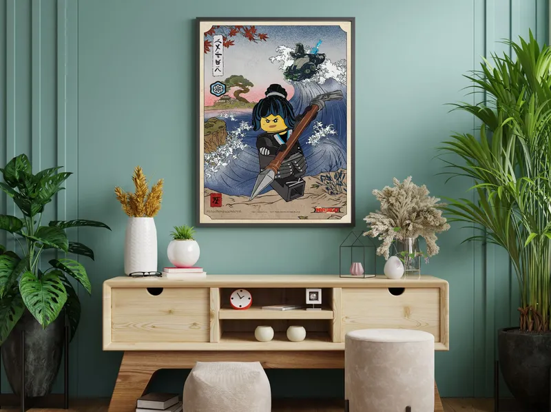 Постер «Лего-Нинзяго» над диваном в гостиной