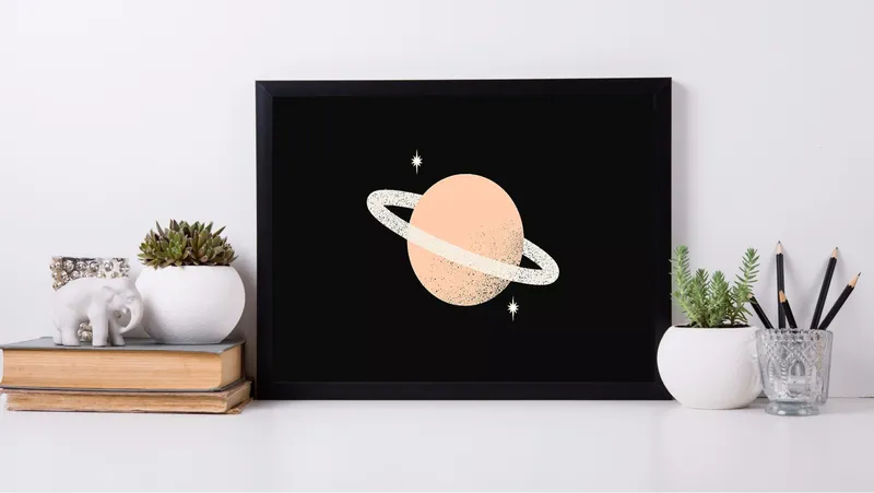 Постер «Планета в космосе» на стене в офисе