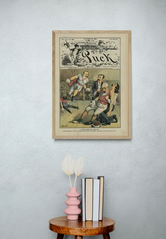 Постер «Бокс - После бокса» над диваном в гостиной