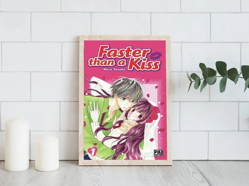 Постер «Опережая поцелуй. Фумино и Казума» над диваном в гостиной