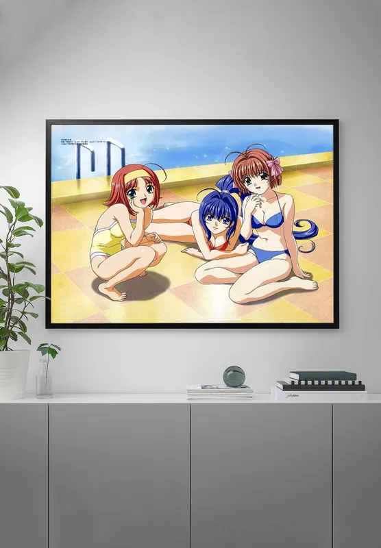 Постер «Беспокойные сердца. Мицуки, Харука и Аканэ» над диваном в гостиной