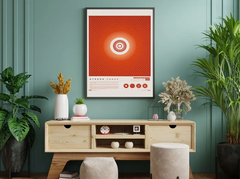 Постер «Сильное Взаимодействие» над диваном в гостиной